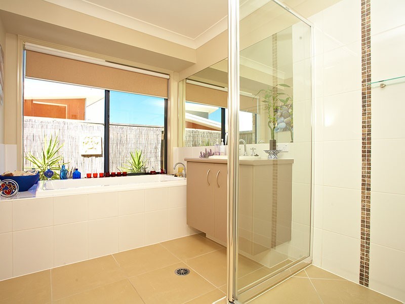35 Topaz Drive, Mango Hill QLD 4509