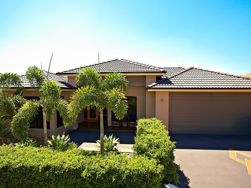 16 Hoya Close, North Lakes QLD 4509