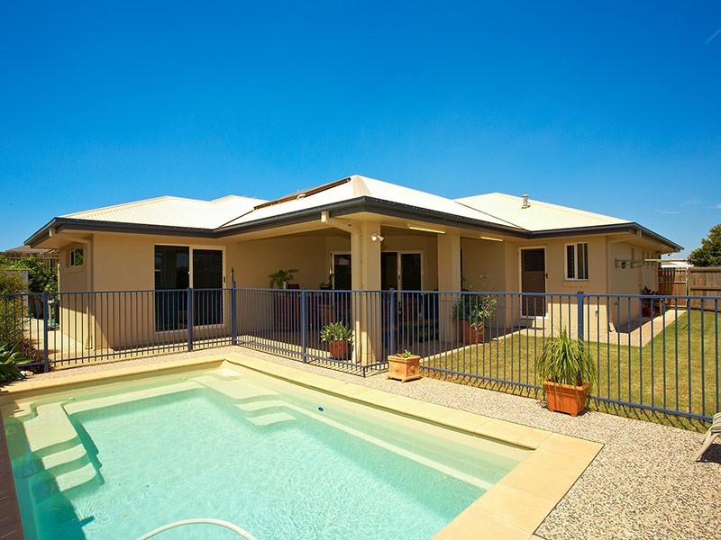 1 Baybreeze Crescent, Murrumba Downs QLD 4503