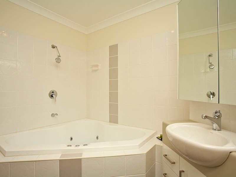 10 Peron Crescent, North Lakes QLD 4509