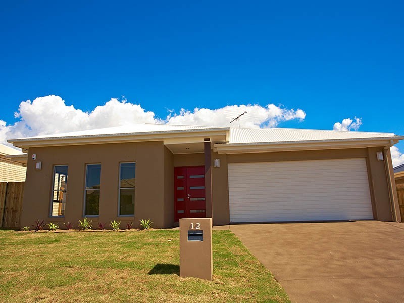 12 Parkway Crescent, Murrumba Downs QLD 4503