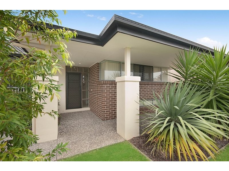 8 Pandorea Circuit, North Lakes QLD 4509