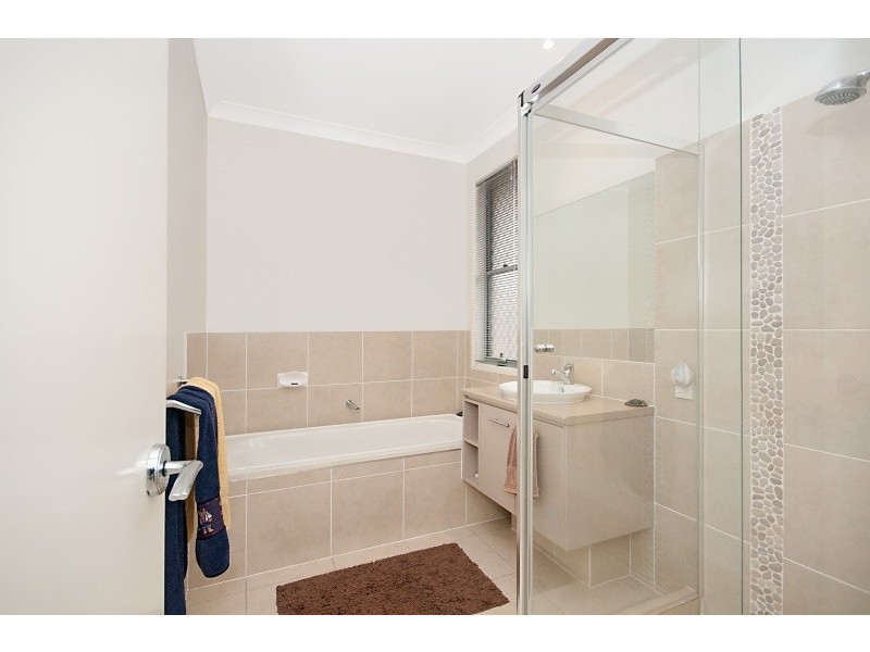 8 Pandorea Circuit, North Lakes QLD 4509