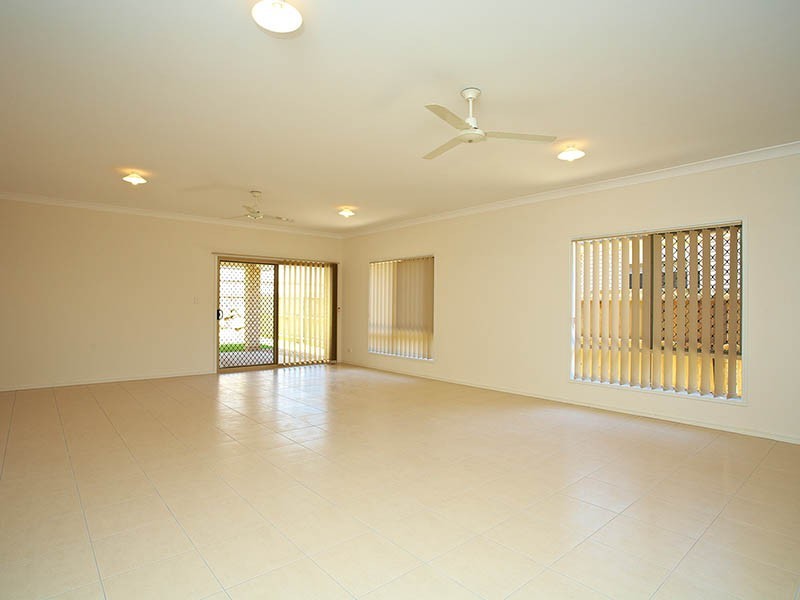 27 Hare Street, North Lakes QLD 4509