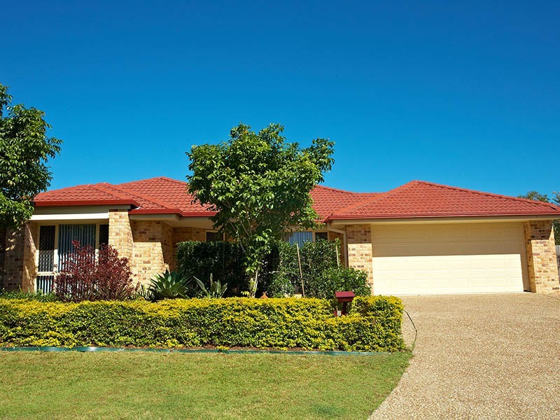 2 Kalamunda Street, North Lakes QLD 4509