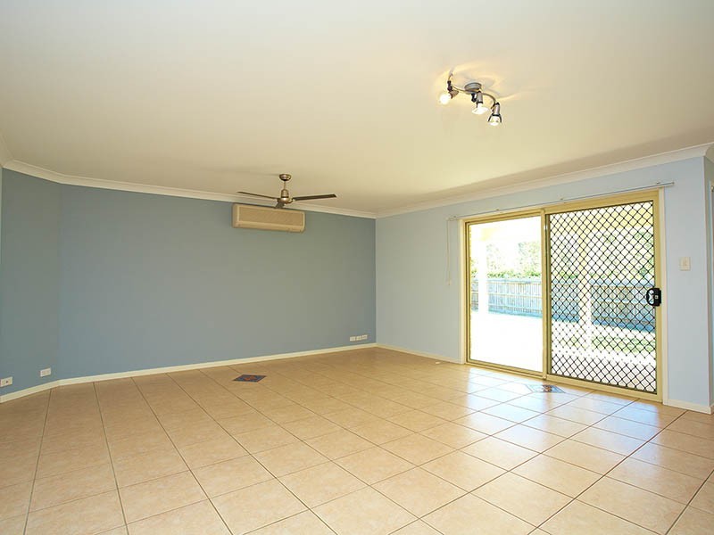 2 Kalamunda Street, North Lakes QLD 4509