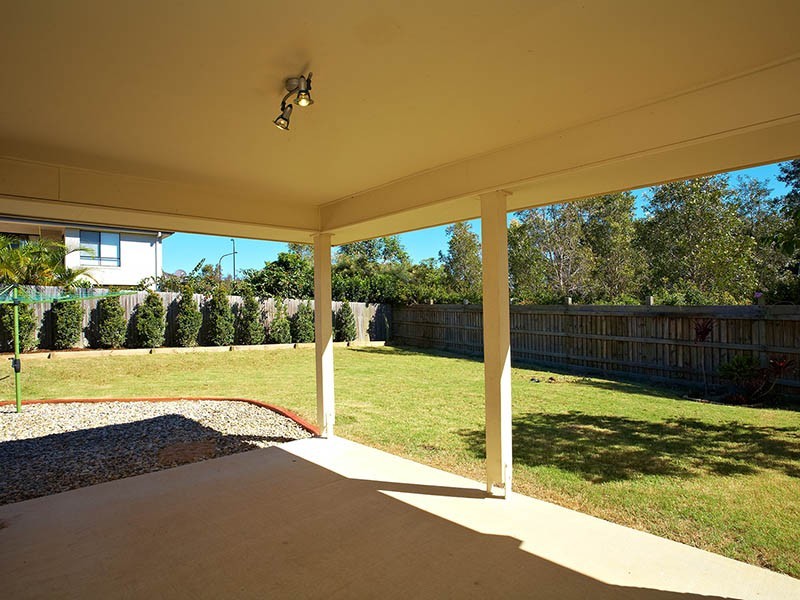 2 Kalamunda Street, North Lakes QLD 4509