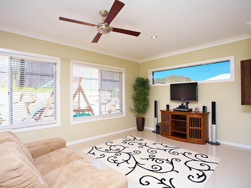 29 Kowari Crescent, North Lakes QLD 4509