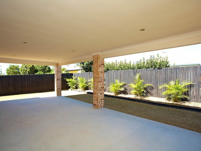 5 Knox, North Lakes QLD 4509