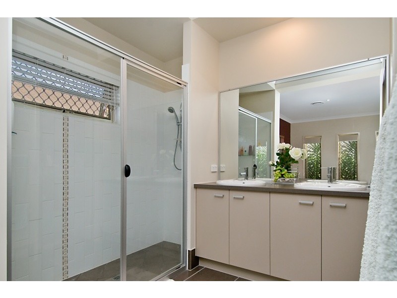 14 Pandorea Circuit, North Lakes QLD 4509