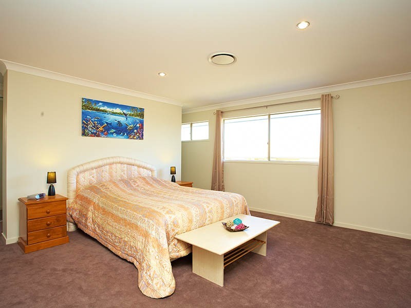 9 Possum Parade, North Lakes QLD 4509