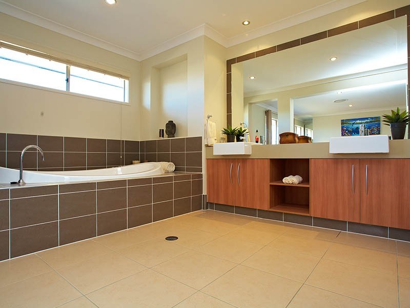 9 Possum Parade, North Lakes QLD 4509