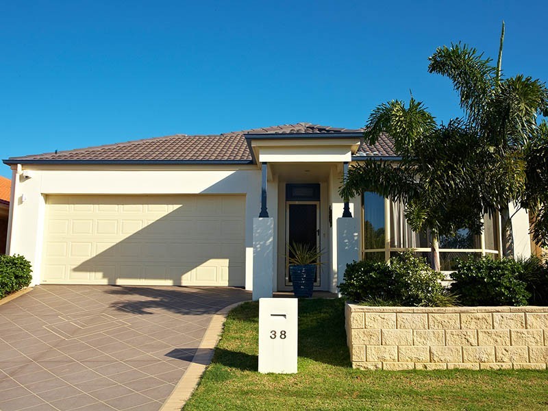 38 Tuckeroo Parade, North Lakes QLD 4509