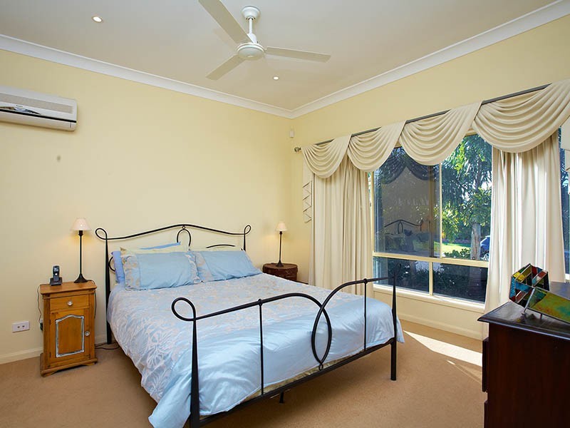 38 Tuckeroo Parade, North Lakes QLD 4509