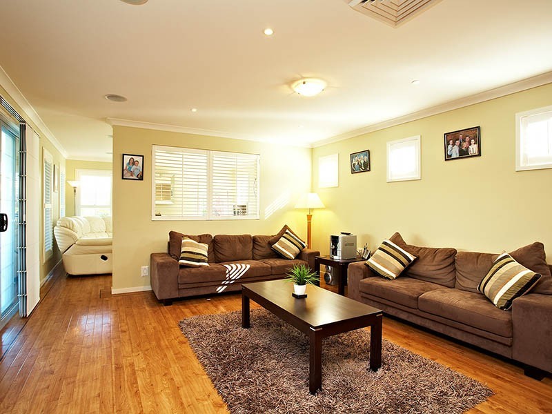 5 Crane Street, North Lakes QLD 4509