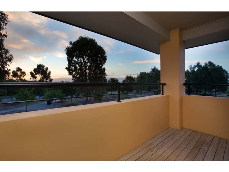 8 Byfield Street, North Lakes QLD 4509