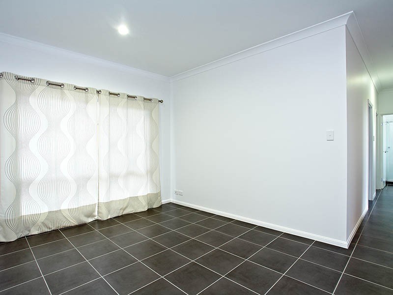 17 Rawlins Crescent, North Lakes QLD 4509