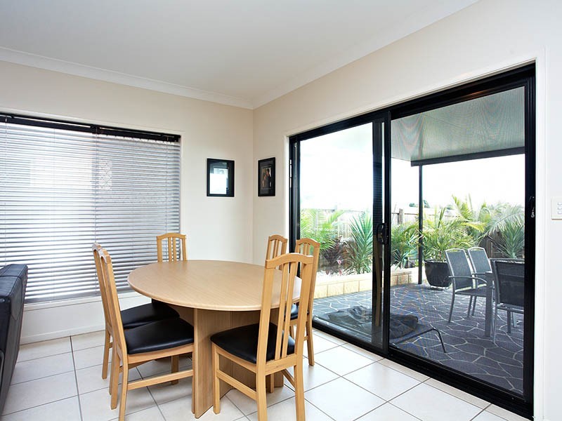 7 Kurrajong Circuit, North Lakes QLD 4509