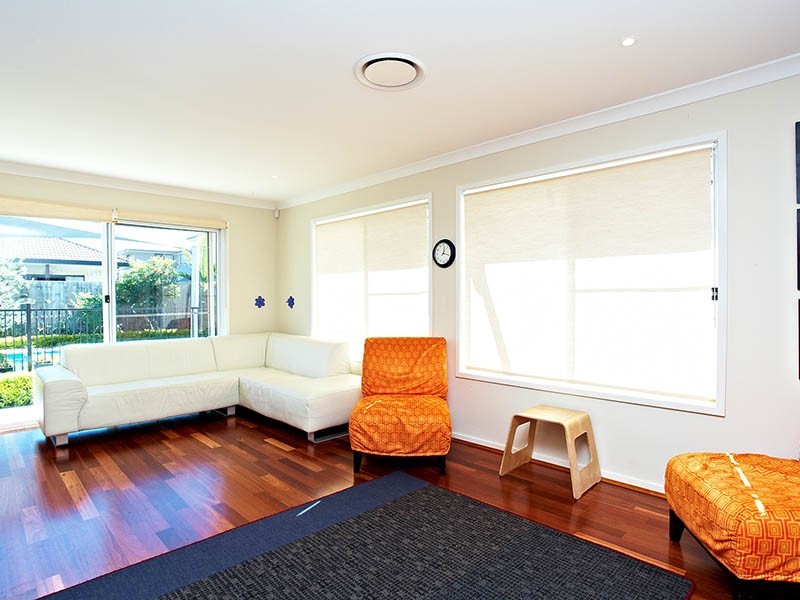 34 Kurrajong Circuit, North Lakes QLD 4509