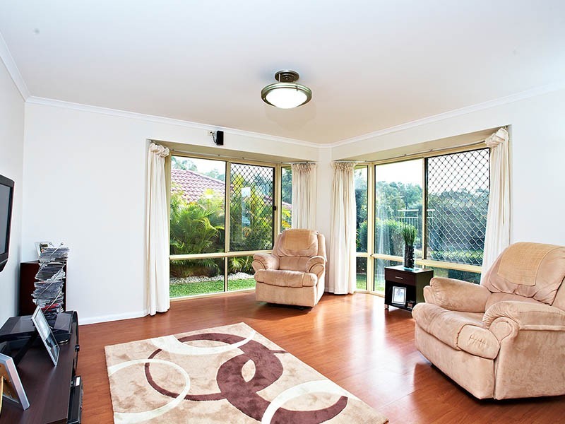 4 Kalamunda Street, North Lakes QLD 4509