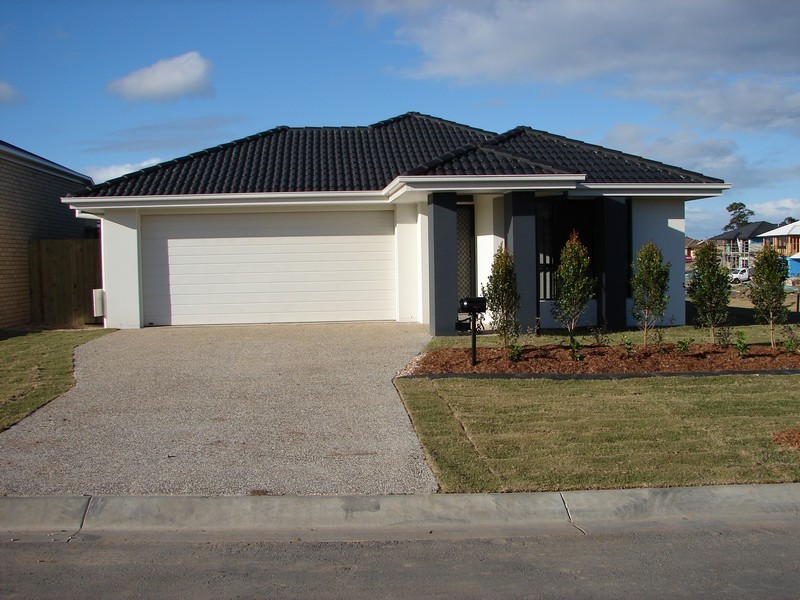 17 Eureka Street, North Lakes QLD 4509