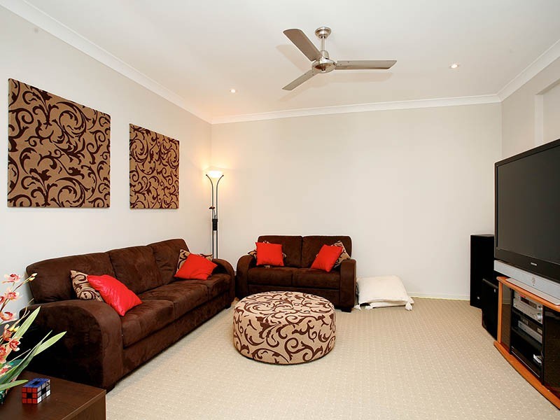 1 Dibbler Court, North Lakes QLD 4509