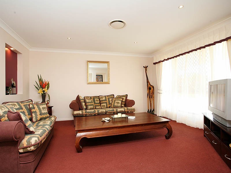1 Conway Court, North Lakes QLD 4509
