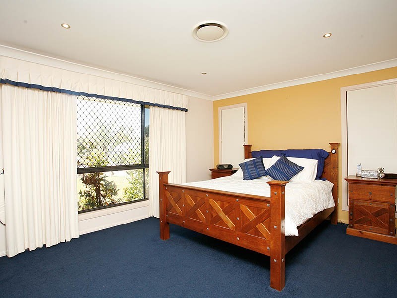 1 Conway Court, North Lakes QLD 4509