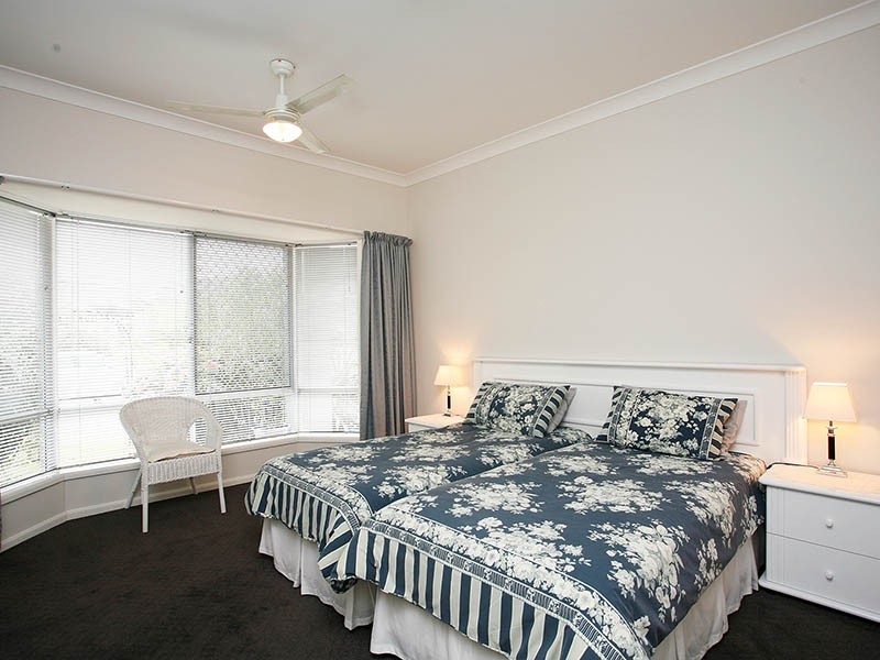 27 Cottonwood Circuit, North Lakes QLD 4509