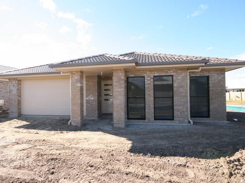 22 Lanagan Circuit, North Lakes QLD 4509