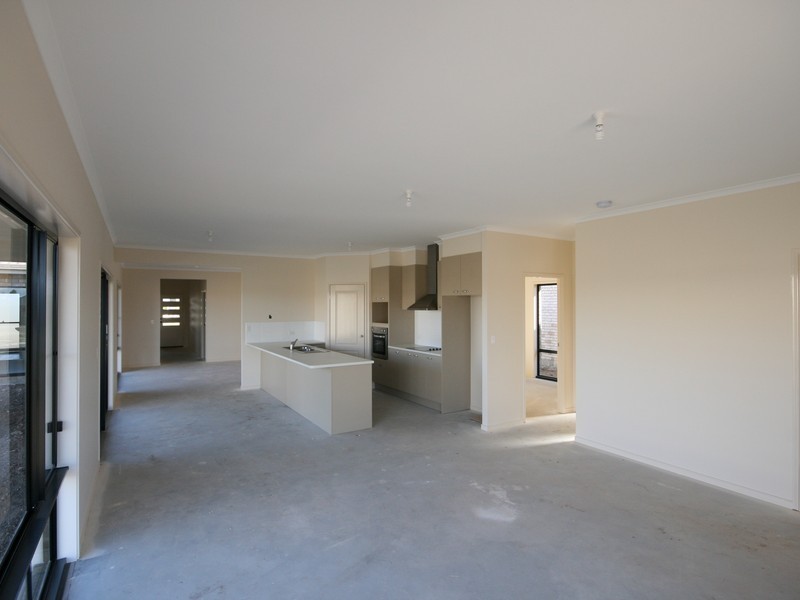22 Lanagan Circuit, North Lakes QLD 4509