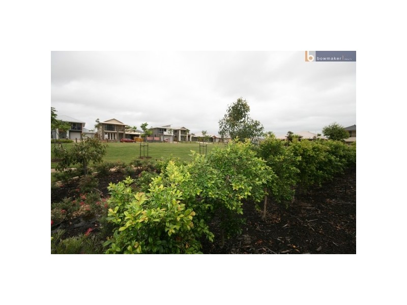 16 Warabi Crescent, North Lakes QLD 4509