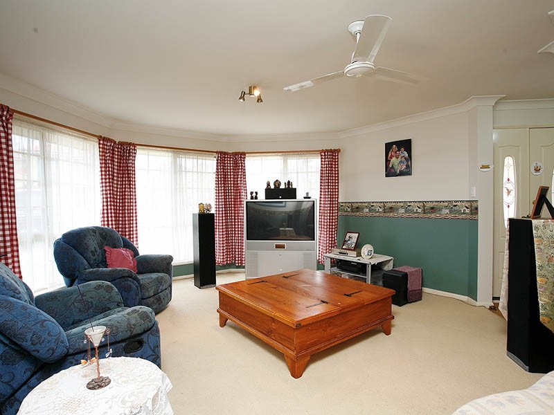 8 Pearson Ct, North Lakes QLD 4509
