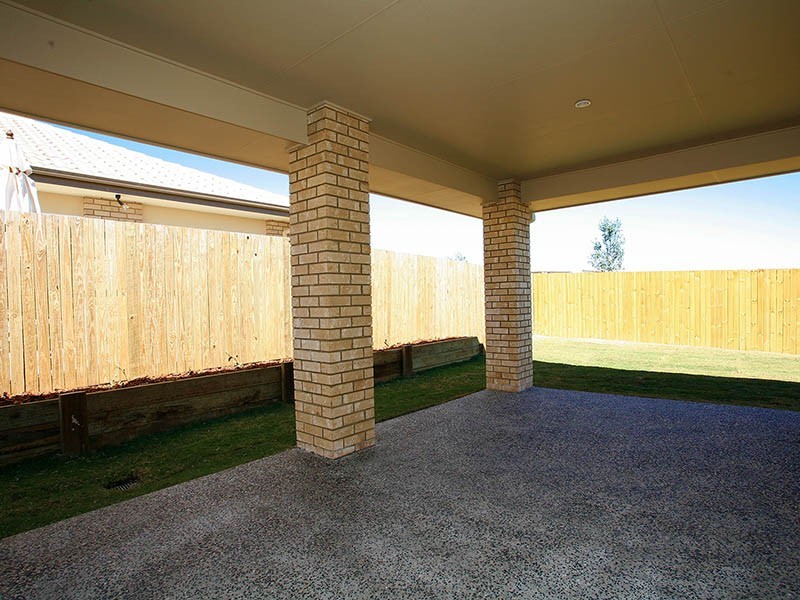 39 Dusky Street, North Lakes QLD 4509