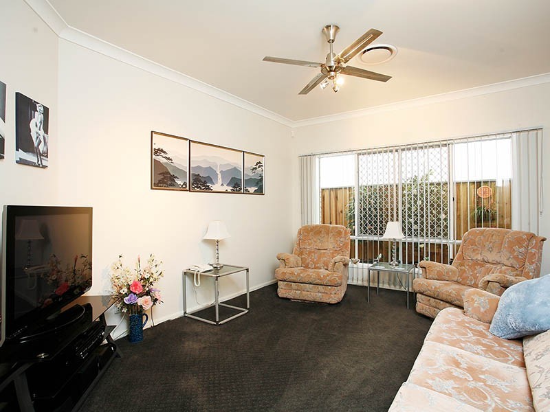 27 Cottonwood Circuit, North Lakes QLD 4509