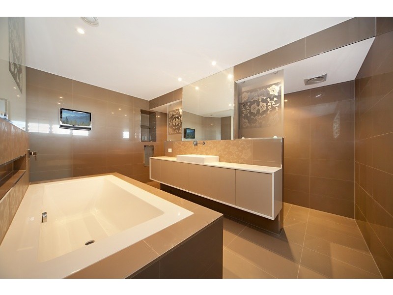 4 Gleeson Street, North Lakes QLD 4509