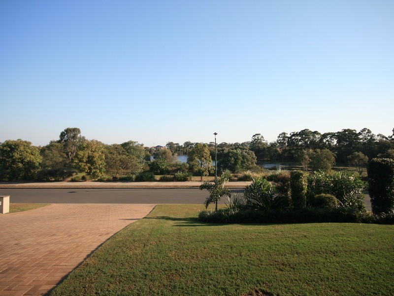 6 Jasper Place, Mango Hill QLD 4509