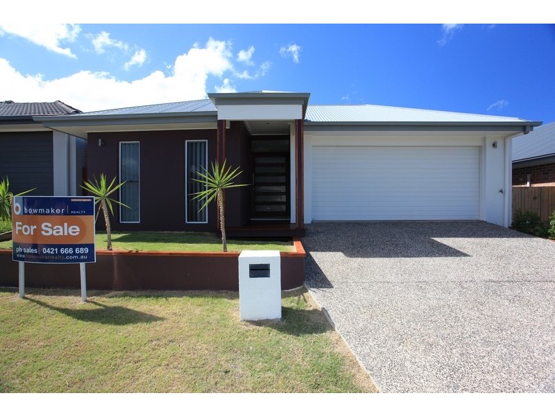 15 Rawlins Crescent, North Lakes QLD 4509