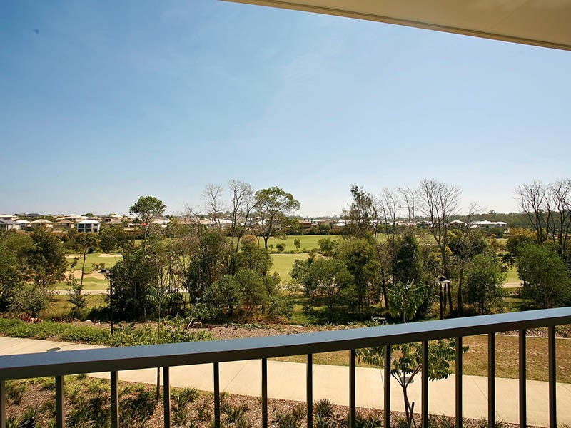 27 Riley Court, North Lakes QLD 4509
