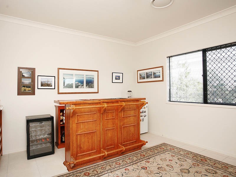 15 Riley Court, North Lakes QLD 4509