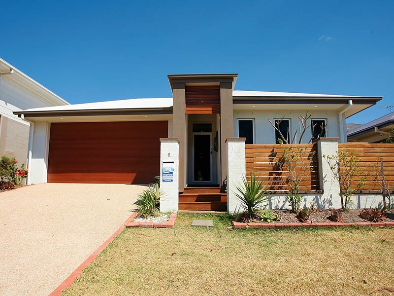 6 Nicklaus Parade, North Lakes QLD 4509