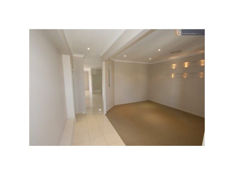 30 wallaroo Circuit, North Lakes QLD 4509