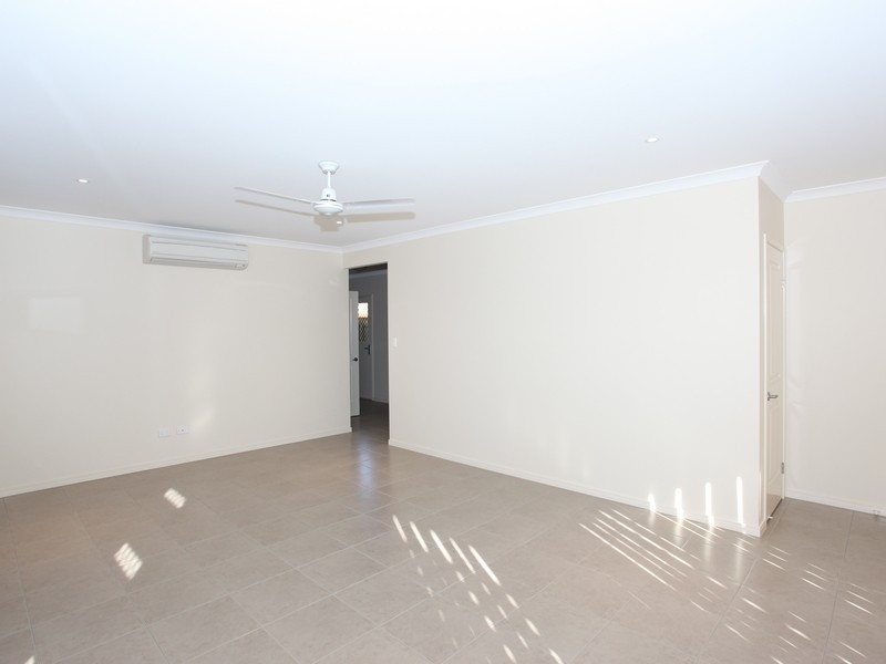 7 First Street, North Lakes QLD 4509