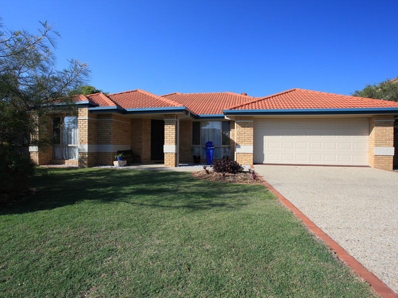 46 Whitfield Crescent, North Lakes QLD 4509