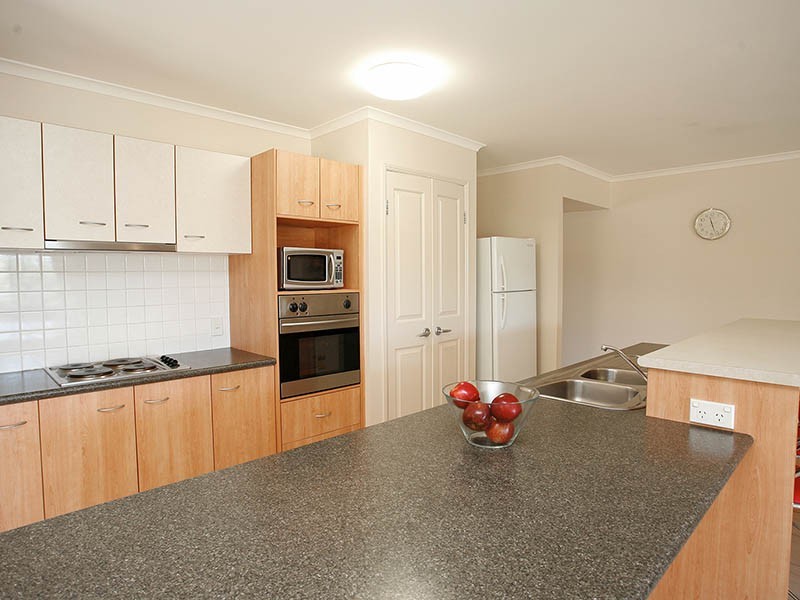 46 Whitfield Crescent, North Lakes QLD 4509