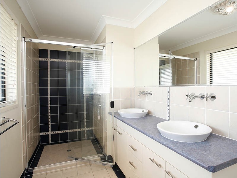 1 Greygum Street, North Lakes QLD 4509