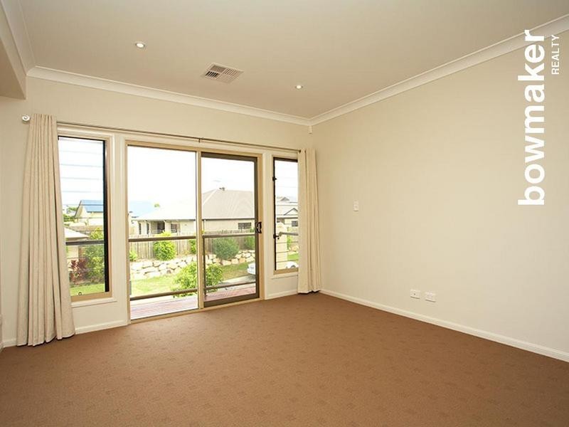 54 Elkington Circuit, North Lakes QLD 4509