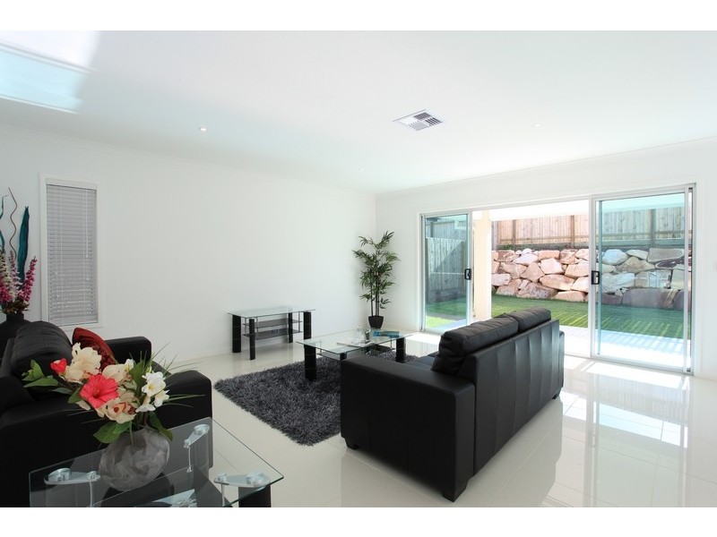 5 Trump Circuit, North Lakes QLD 4509