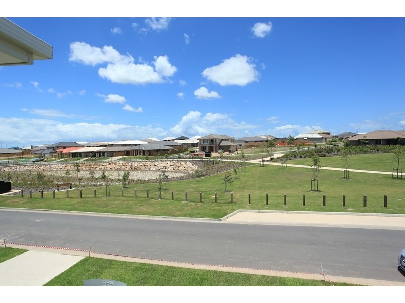 5 Trump Circuit, North Lakes QLD 4509