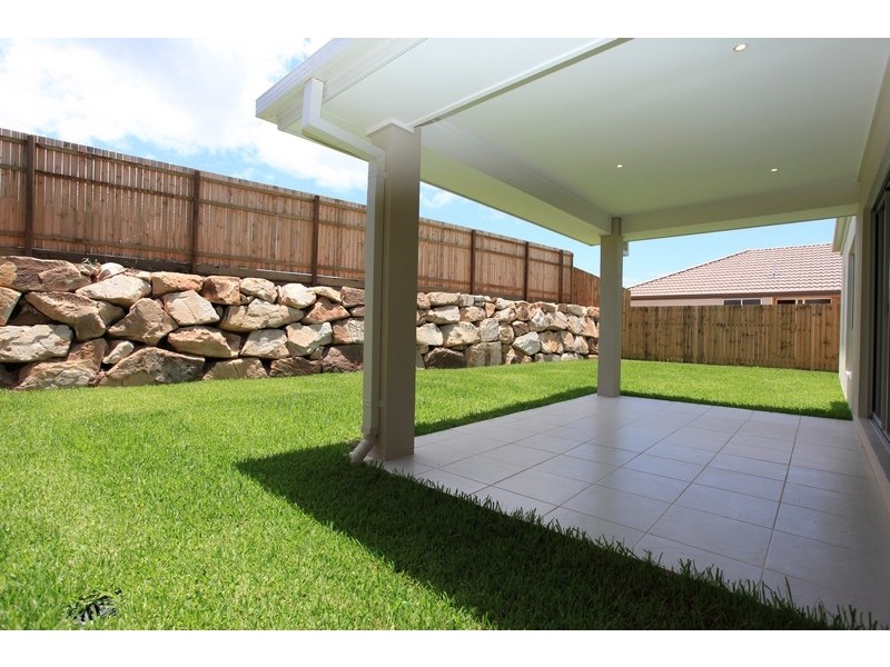 5 Trump Circuit, North Lakes QLD 4509